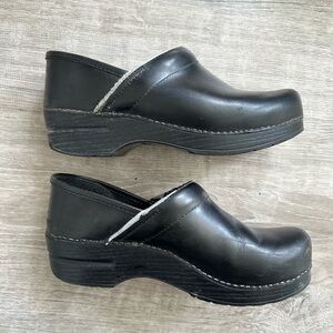 Womens Dansko Clogs